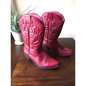 RAMPAGE Red Cowboy Boots